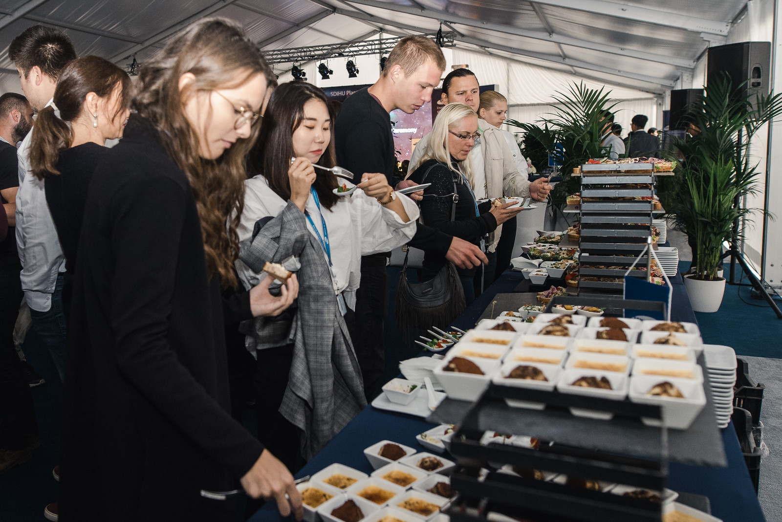 céges rendezvény catering biztosítása